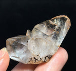 Natural red mud backbone crystal ore