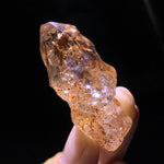 Natural red mud backbone crystal ore