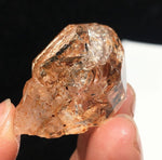 Natural red mud backbone crystal ore