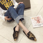 Pointed Tide Versatile Rhinestone Rivet Shallow Flat Sole Single Shoes