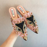 Joker Rhinestone Pointed Flat-bottomedSlippers
