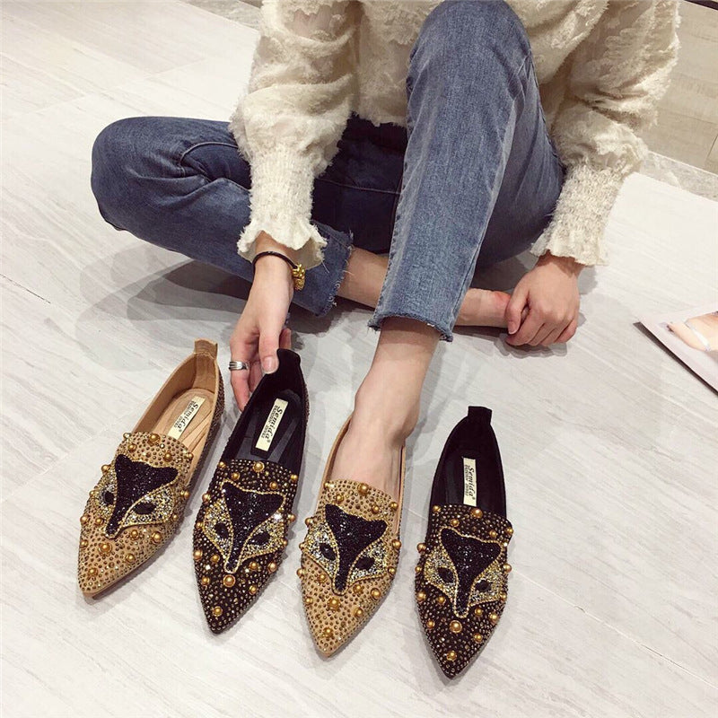 Rhinestone Rivet Flat Pointed JokerFashion Shoes