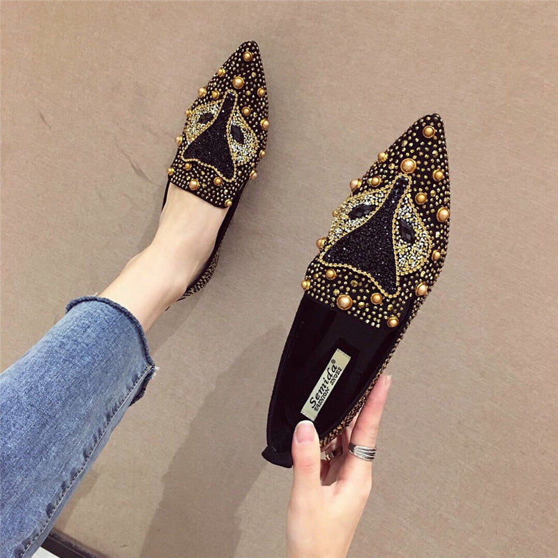 Rhinestone Rivet Flat Pointed JokerFashion Shoes