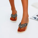 Belifi Rhinestone Eye Personality Pearl Slippers