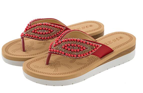 Belifi Rhinestone Eye Personality Pearl Slippers