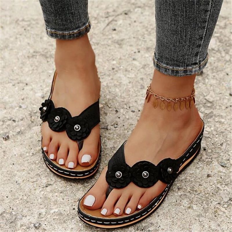 Belifi Lightweight Flowers Clip Toe Sandals