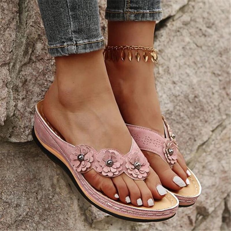 Belifi Lightweight Flowers Clip Toe Sandals